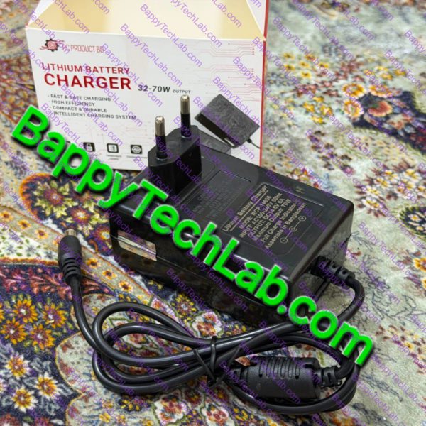 12.6V / 14.6V 6A Smart Lithium Battery Charger হলো Lithium-ion এবং LiFePO4 Battery Pack চার্জ করার জন্য একটি উচ্চমানের স্মার্ট চার্জার। এতে Automatic Cut-off, LED Indicator, Over Voltage Protection, Short Circuit Protection এবং Fast Charging Technology রয়েছে।