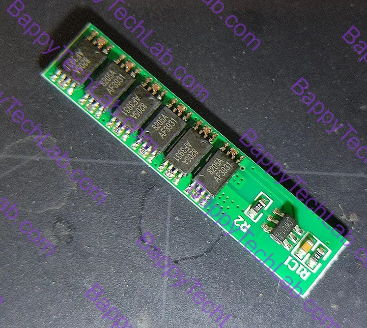 1S 3.7V Lithium Battery Protection Board (BMS) একটি Single Cell Lithium Battery-এর জন্য নিরাপত্তা মডিউল। এটি Overcharge, Over-discharge, Overcurrent এবং Short Circuit Protection প্রদান করে। 18650 Li-ion Battery Pack-এর জন্য উপযুক্ত।